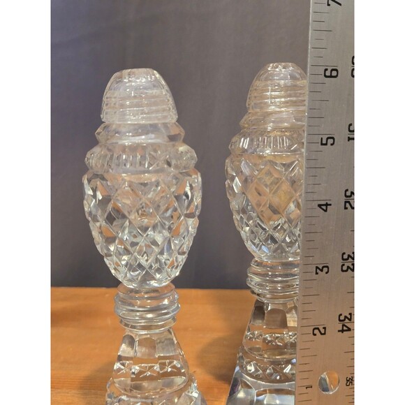 Vintage Set of Crystal Pedestal Salt & Pepper Shakers With Prism Bottom - Picture 7 of 7